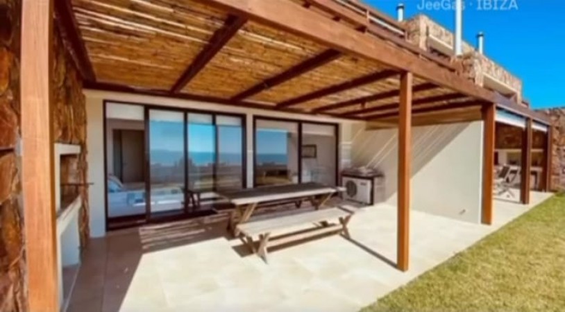 QUARTIER PUNTA BALLENA. 1 dormitorio vista al mar con parrillero