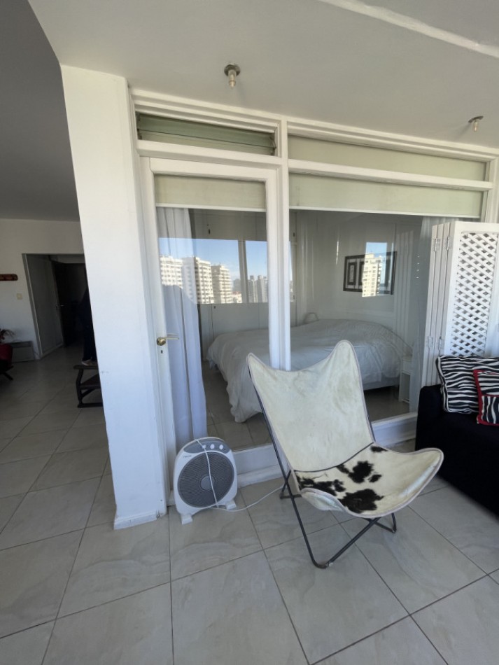 PARADA 1 MANSA. 1 dormitorio y medio