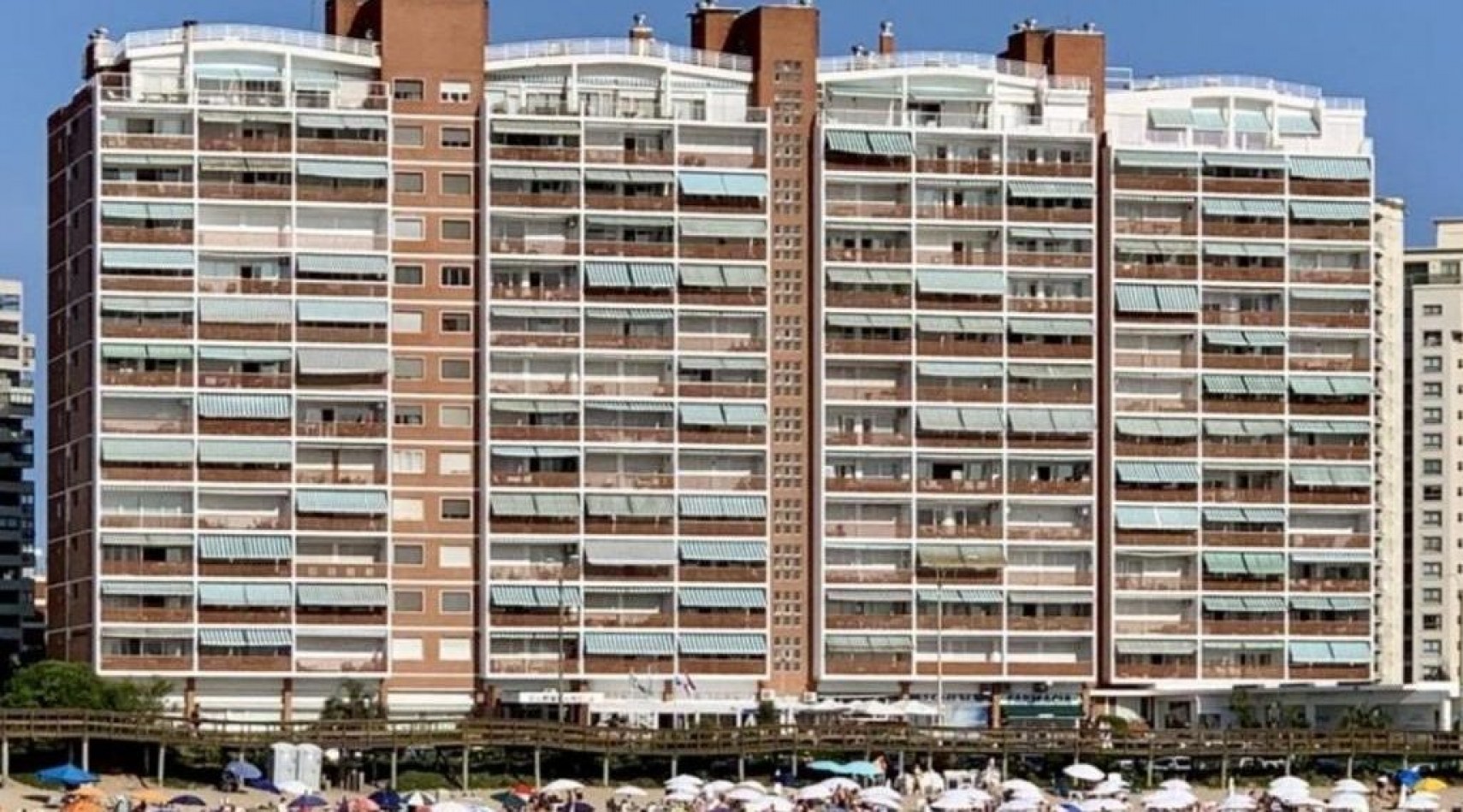 PARADA 1 MANSA. 1 dormitorio y medio