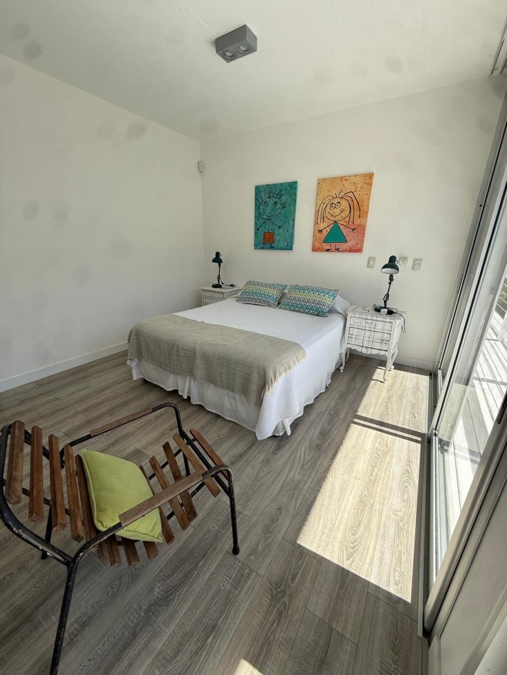 MANANTIALES.  Penthouse 3 dormitorios con amplia terraza vista al mar