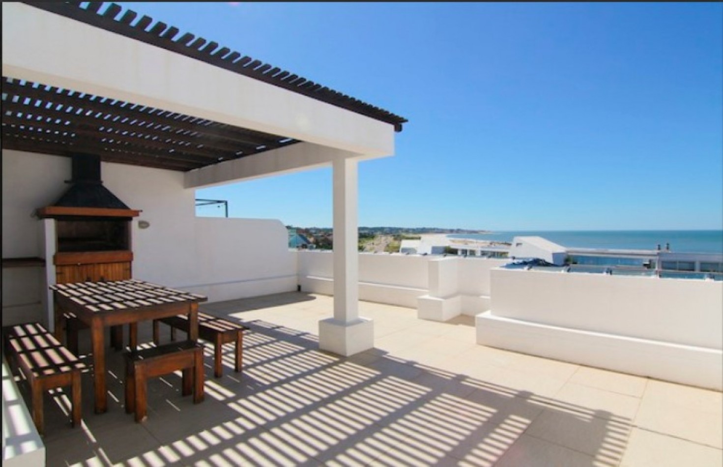 Penthouse en Montoya.  3 dormitorios en suite con terraza exclusiva con barbacoa
