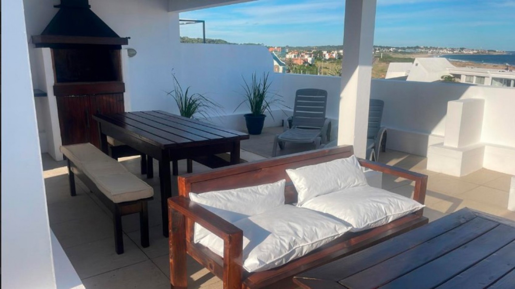 Penthouse en Montoya.  3 dormitorios en suite con terraza exclusiva con barbacoa