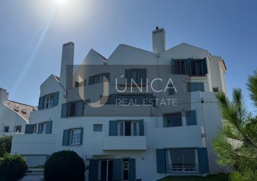 PARADA 20 BRAVA. Vista al mar, 3 dormitorios mas servicios