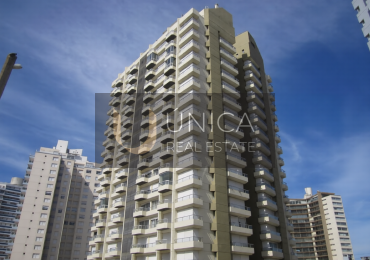 Torre Marina 1. Dos dormitorios y servicios