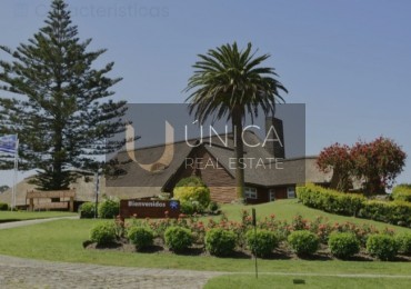TERRENO FRENTE AL CLUB DE GOLF